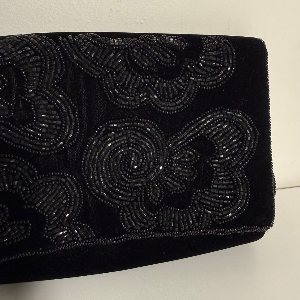 La Regale Beaded Velvet‎ Clutch Womens Small Black Evening Bag Floral Formal - Picture 8 of 9